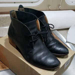 Latigo Black Leather Ankle Boots